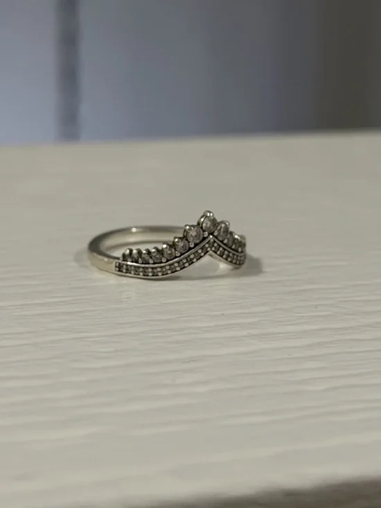 Pandora Silver Crown Ring with Clear Stones - Picture 4 of 5